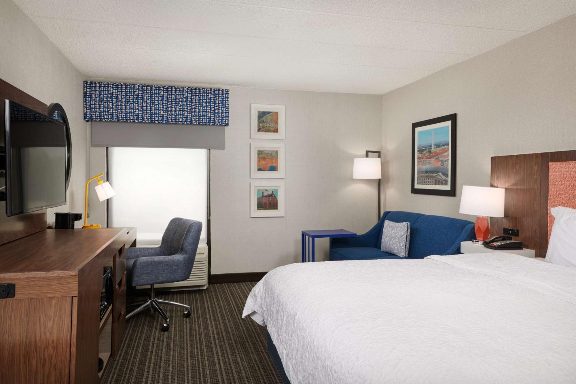 Hampton Inn Fairfax City Экстерьер фото